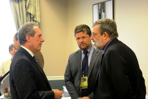 U.S. Trade Representative Michael Froman visits with stakeholders at the Transatlantic Trade and Investment Partnership (TTIP) direct stakeholder engagement event. Photo credit: Flikr, official USTR photo, Creative Commons license 
