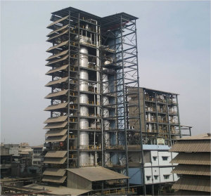 Atul ha invertido mucho en columnas de destilación para cumplir con los estándares ambientales.